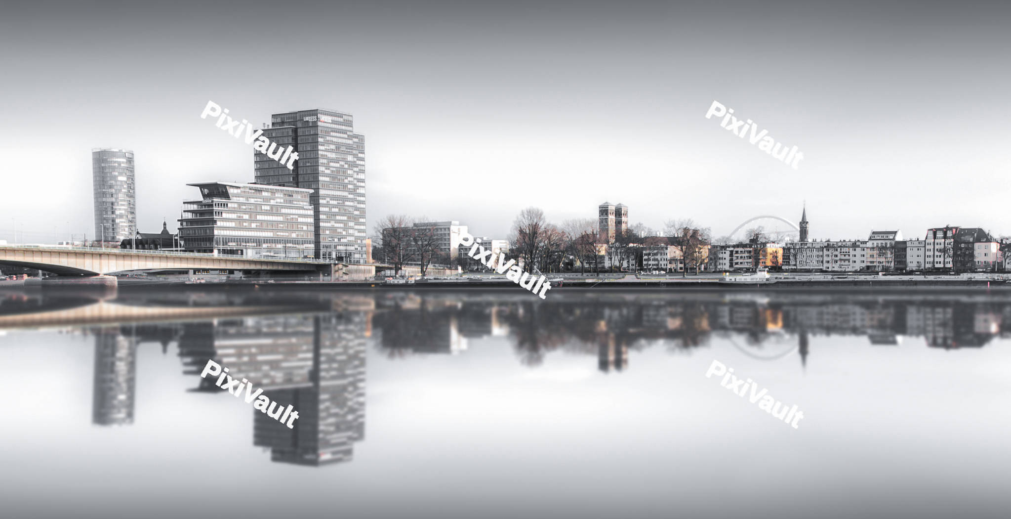 KölnTriangle, Maxcologne